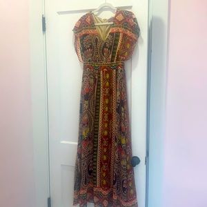 Francesca’s Pattern Maxi Dress SIZE SMALL